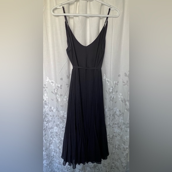 Aritzia Wilfred grey dress - Picture 2 of 2